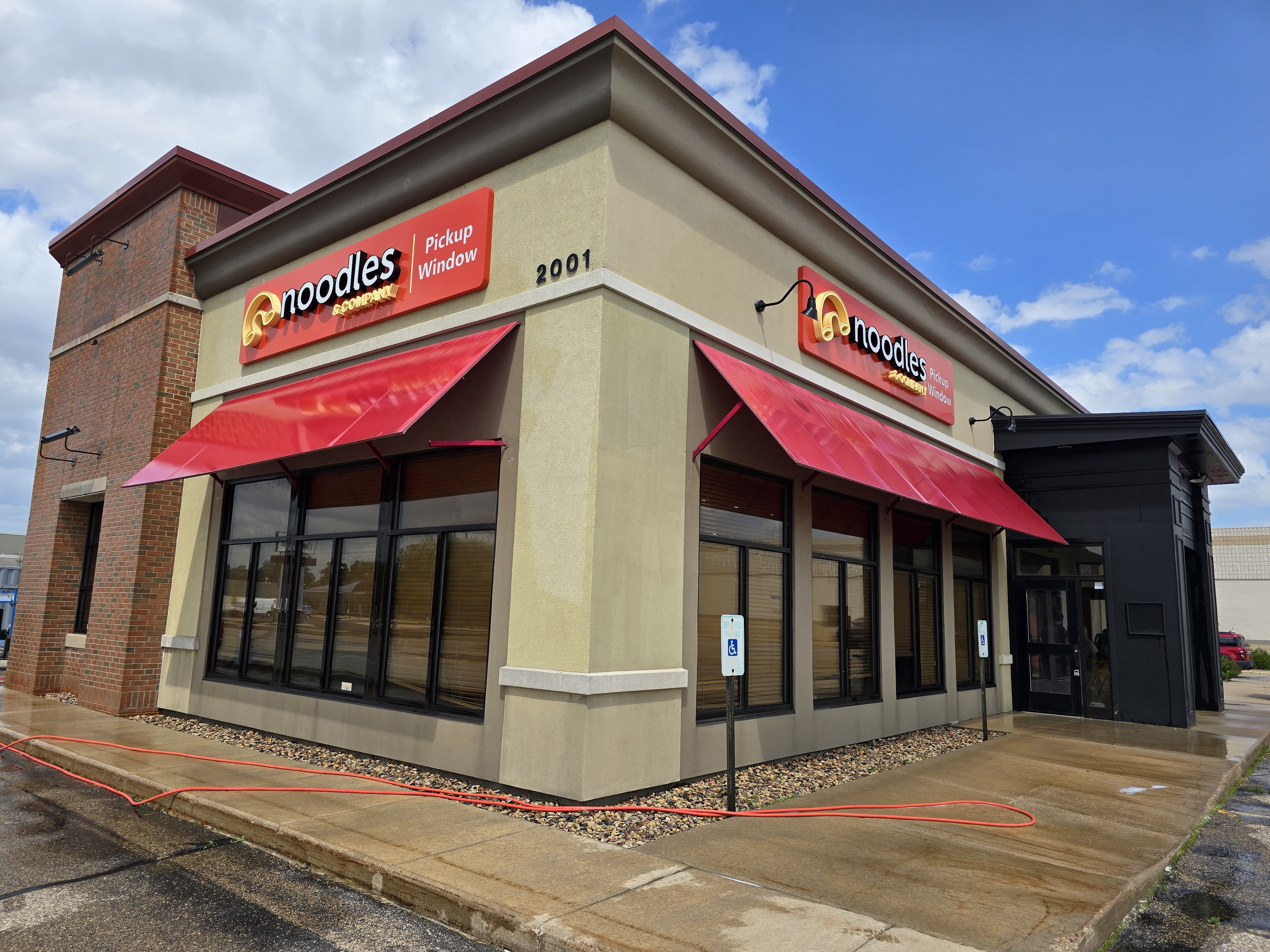 Professional Commercial Building Washing performed in Wisconsin Rapids at this New Noodles and Company Location